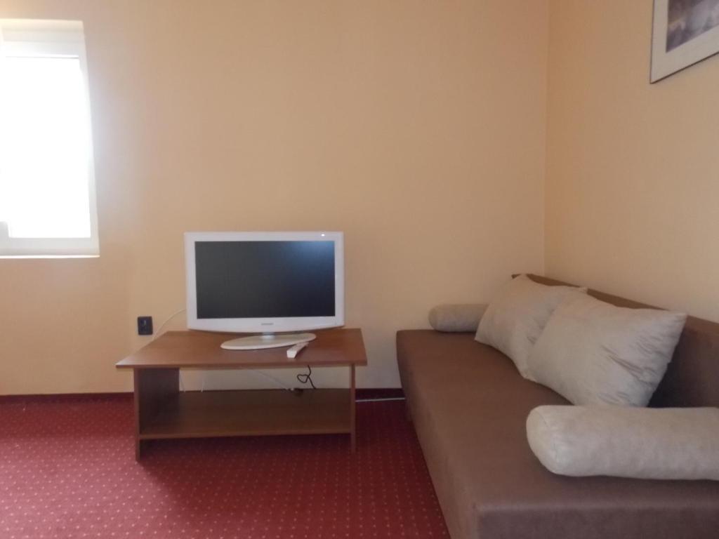Hotel Family Balatonföldvár Rom bilde