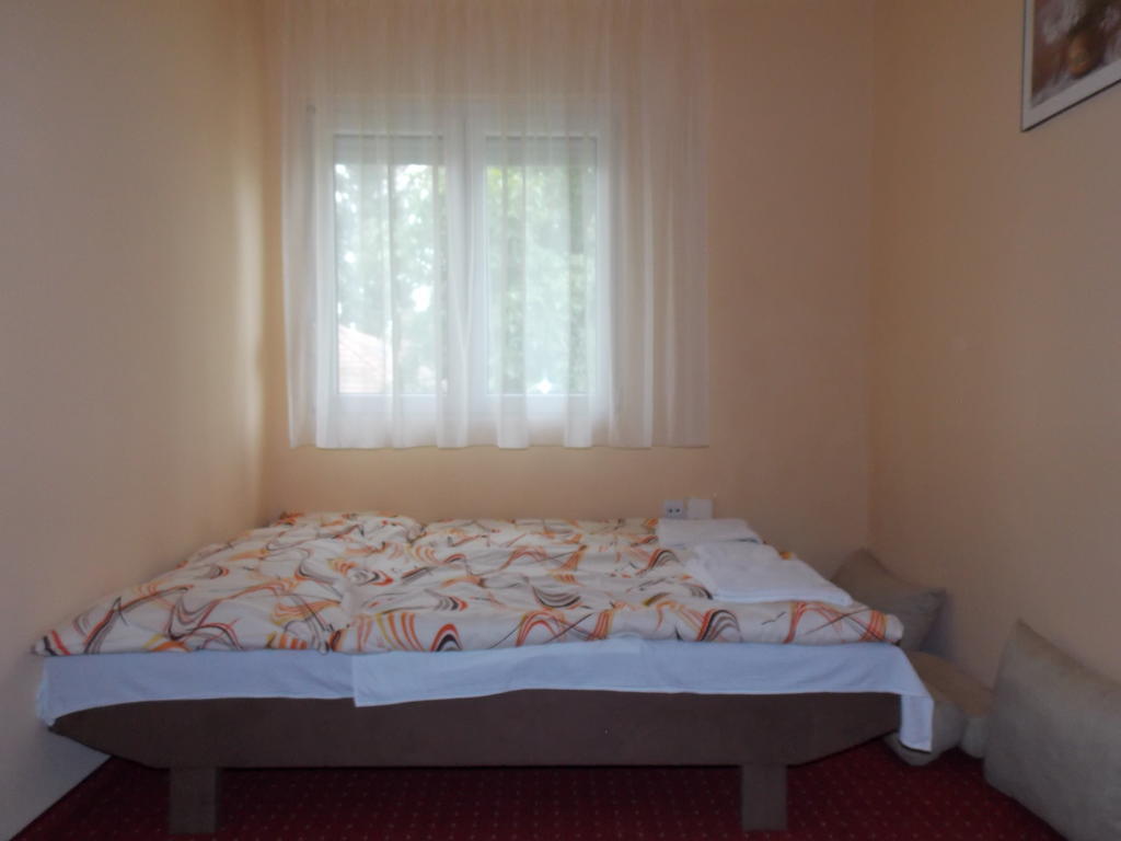Hotel Family Balatonföldvár Eksteriør bilde